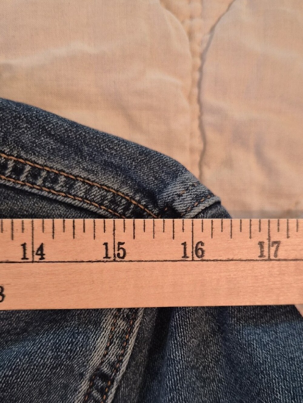 Calvin Klein Denim Jacket -90s Trucker- Size Medium - Picture 5 of 10